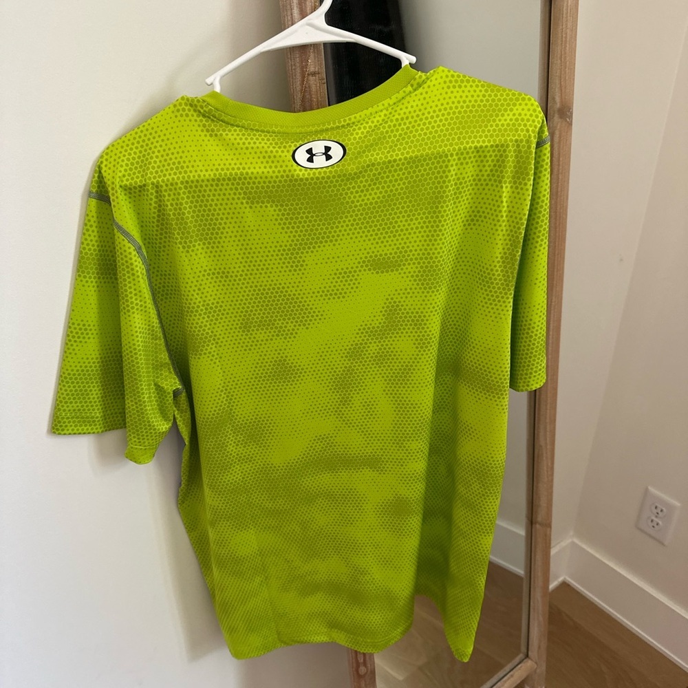 Under Armour Men's Performance Short Sleeve Shirt - Picture 2 of 4